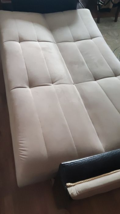 Продается диван (книжка)