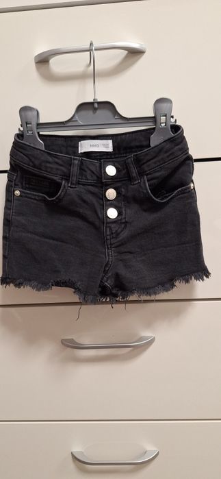 Къси дънкови панталони за момиченце - различни видове