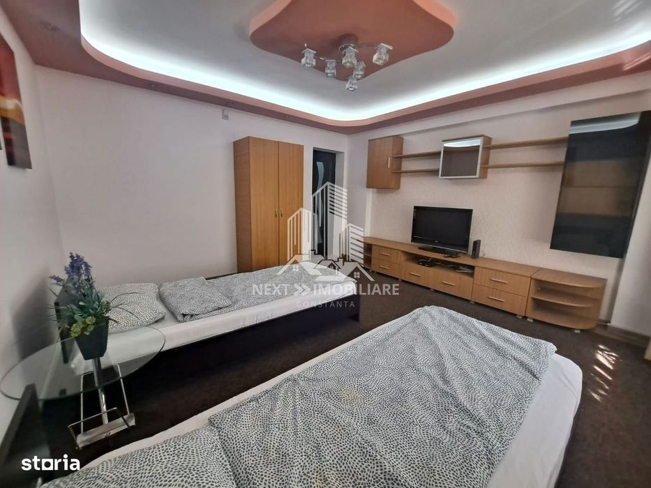 Casa 5 Camere Mangalia,  P+1, curte, loc de parcare