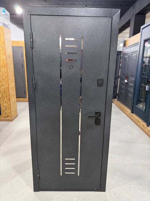 Металические входные двери