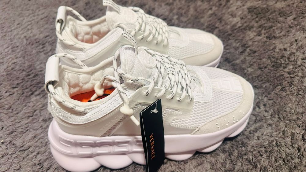 Adidași Versace Chain Reaction