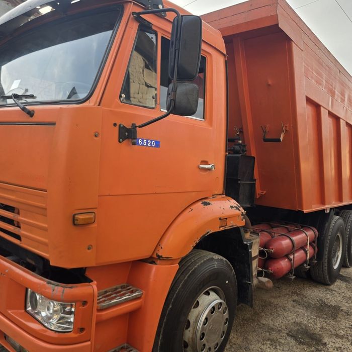 Kamaz sotiladi srochno