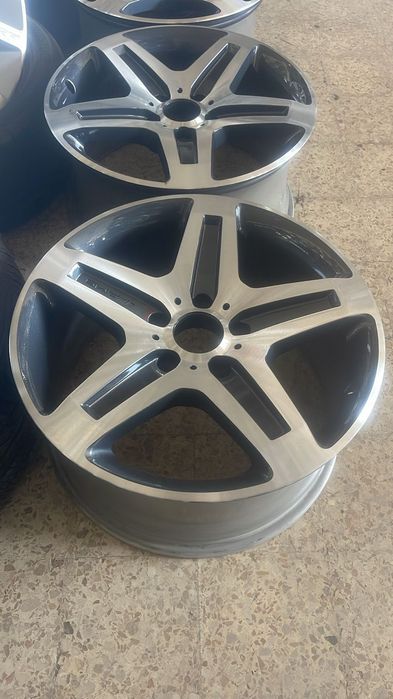 Mercedes G55 G500 G550 G63 19” AMG джанти Оригинал