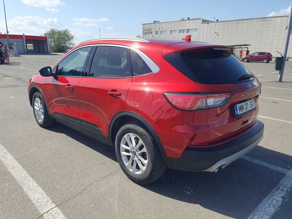 Ford Kuga 2.5 Full Hybrid, Septembrie 2021, Automată