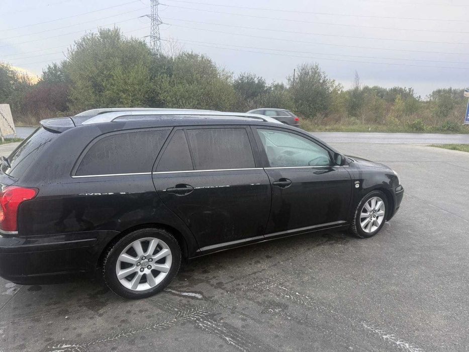TOYOTA Avensis 2012 — imagine 3