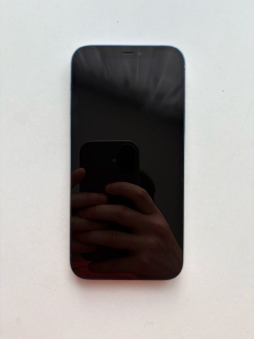 Продам IPhone 12 128gb