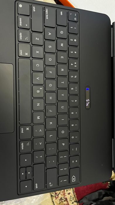 "Apple Magic Keyboard for iPad,