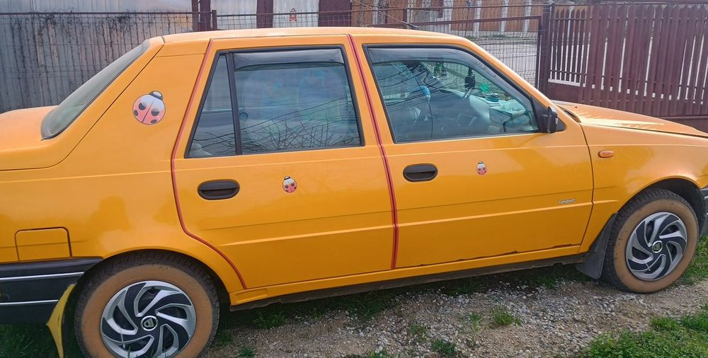 Vând Dacia Supernova