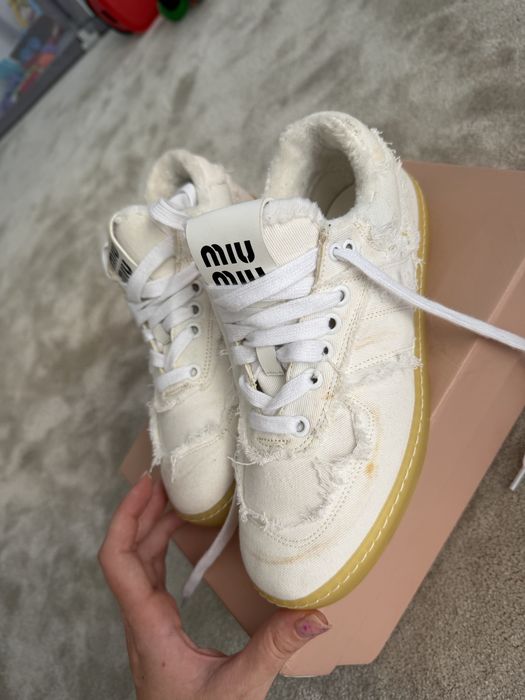 Adidasi Miu Miu