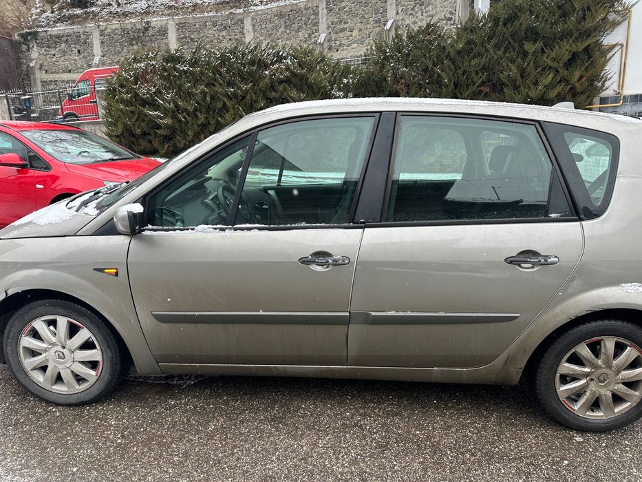 Renault Scenic 2 pentru dezmembrări