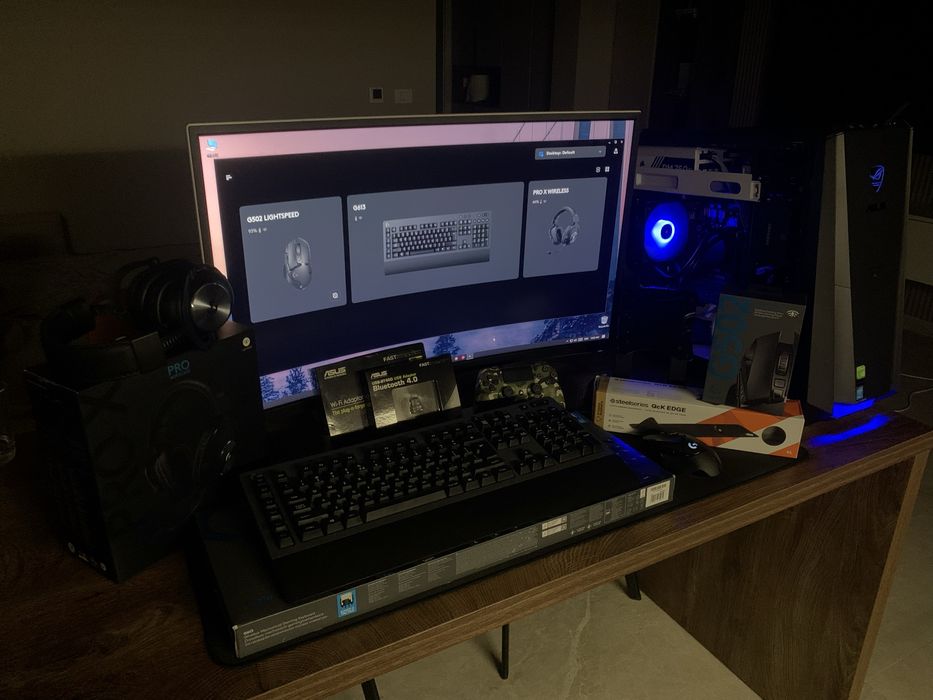 Sistem Desktop complet PC ASUS ROG G30AK