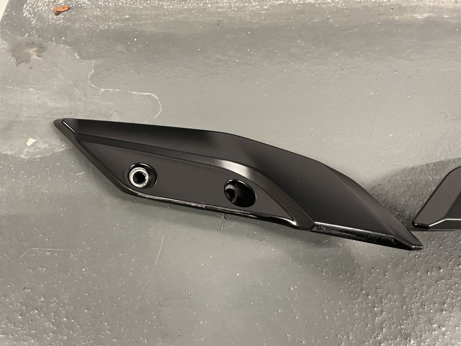 Piese Yamaha Tracer Parbriz Givi suport numar semnalizari handguard