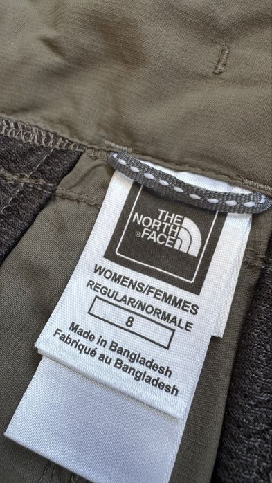Дамски туристически панталон The North Face размер М