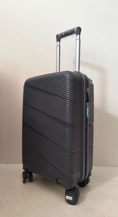 Куфари от полипропилен / безплатна доставка (