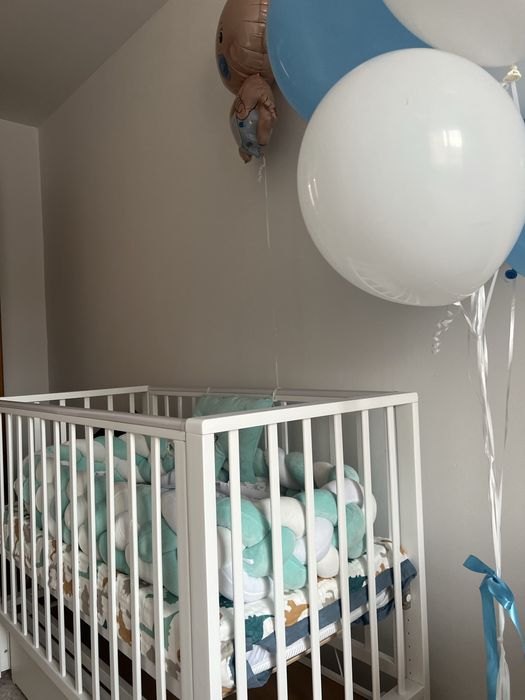 Детская кровать ( манеж) с бортиками