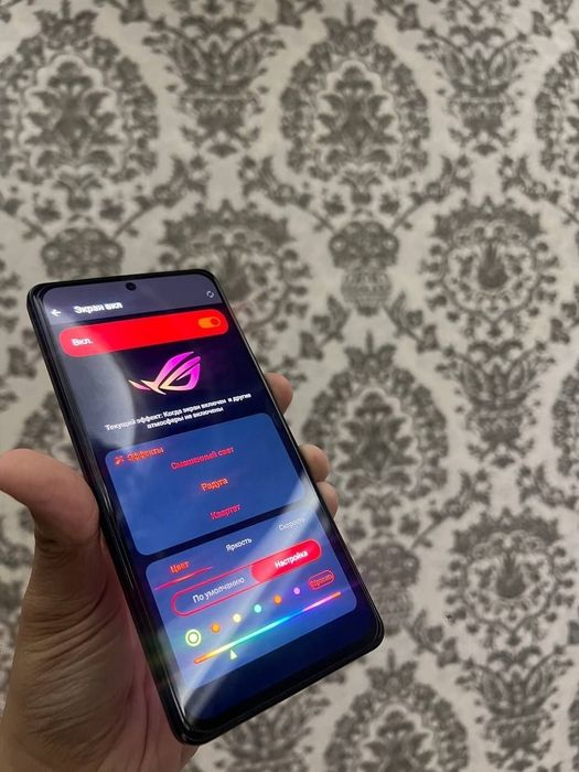 ASUS rog phone  8
