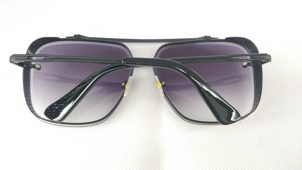 Ochelari de soare Dita Mach Six negri.