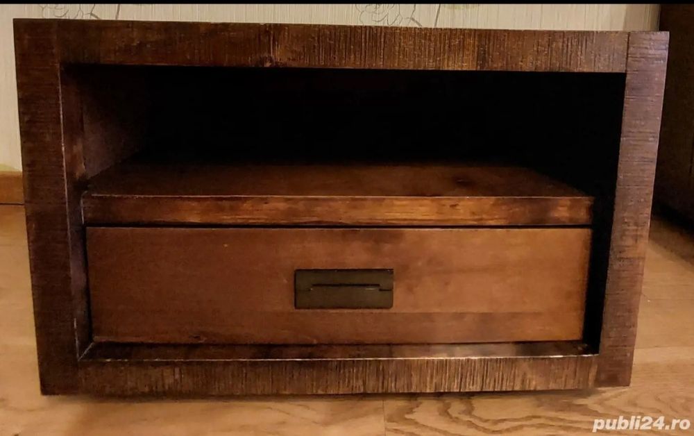 Vand dormitor MOBEXPERT lemn masiv stare foarte bună