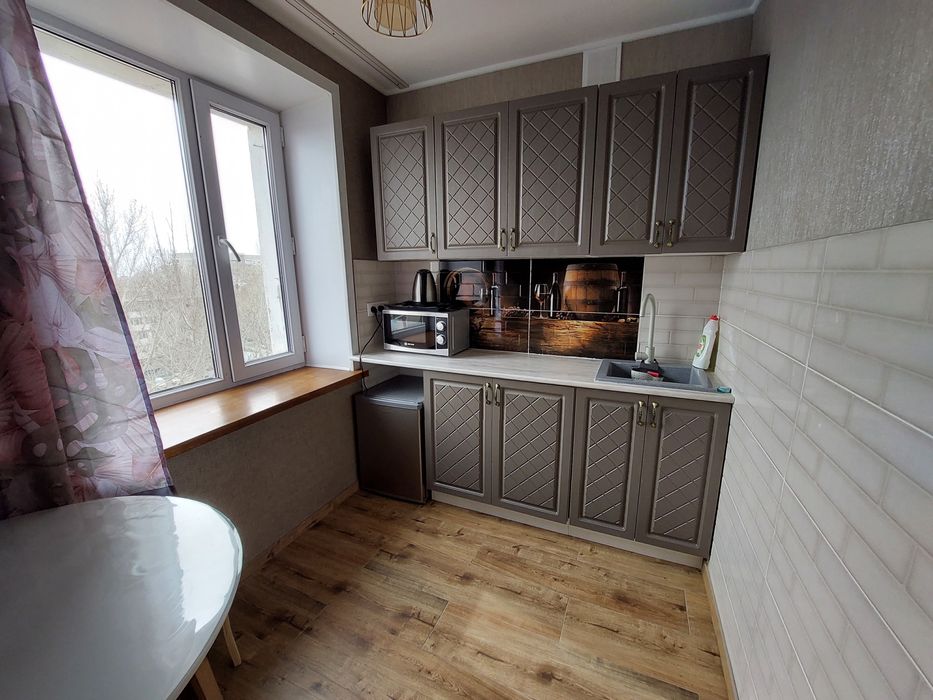 Люкс на Абдирова  25 со смарт ТВ