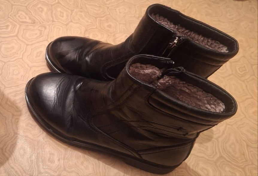 Зимные сапоги мужские