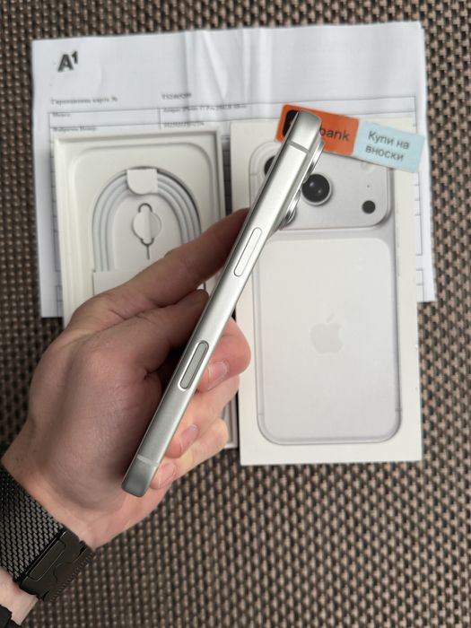 ЛИЗИНГ*86лв/м iPhone 17 Pro Silver* 256 айфон 17 про Бял