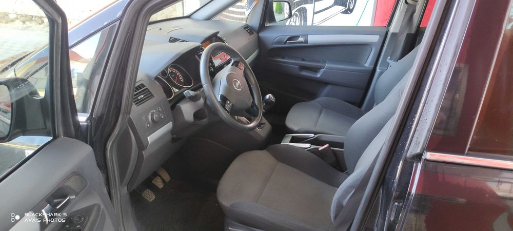 Opel Zafira B 1.9 cdti , an 2010 , 7 locuri ,120cp ,280.000km