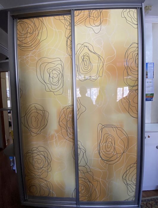 Продам шкаф