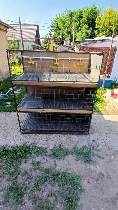 Продам клетки для бройлеров