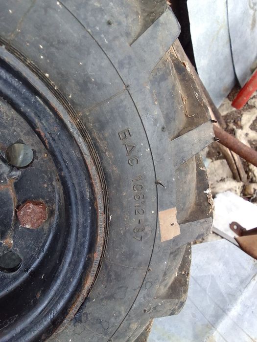 Колела за мото фреза