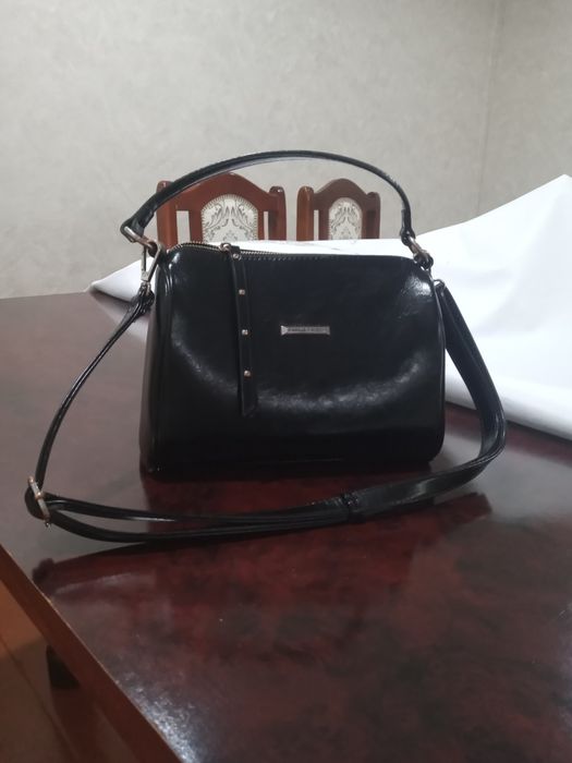 Продам женскую  сумку