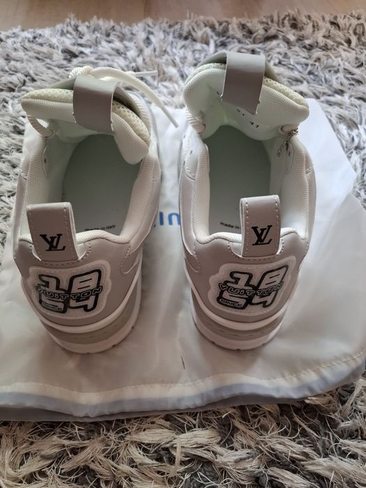 lv skate noi marimea 41