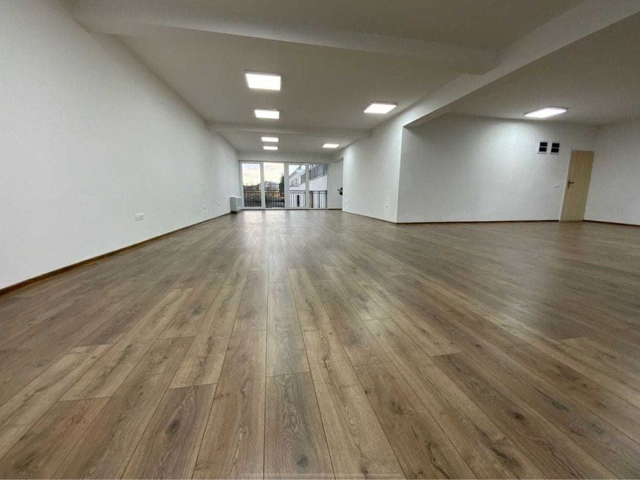 Proprietar inchiriez birou premium in zona centrala