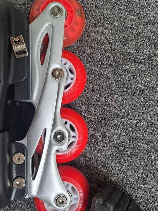 Продам новые ролики Cougar