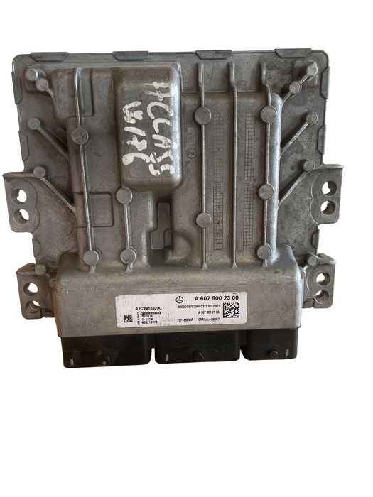 ECU modul/unitate de control motor MERCEDES-BENZ A-CLASS III W176 2012