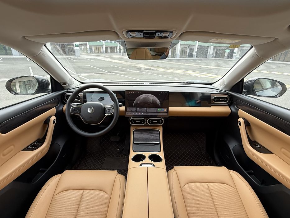 LEAPMOTOR C11 Гибрид 2025