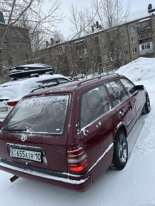 Продам 124 мерседес универсал