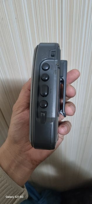 Аудиоплеер сотилади.           .           .