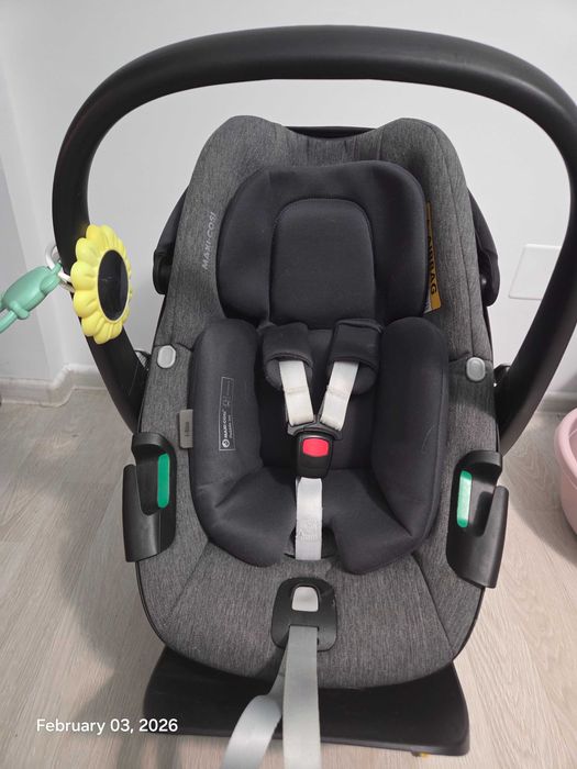 Scoica Auto Maxi-Cosi Pebble 360 I-Size, 40-82 cm, Essential Graphite