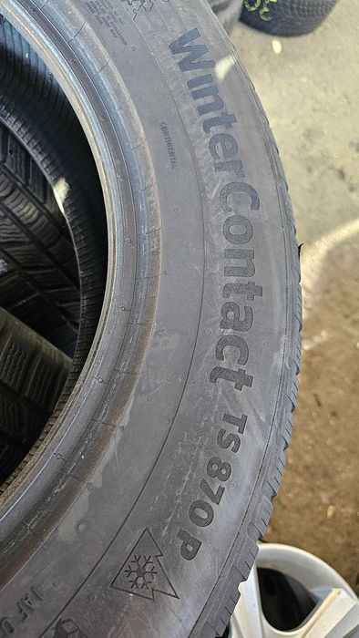 Anvelope 235/60/18 CONTINENTAL iarna