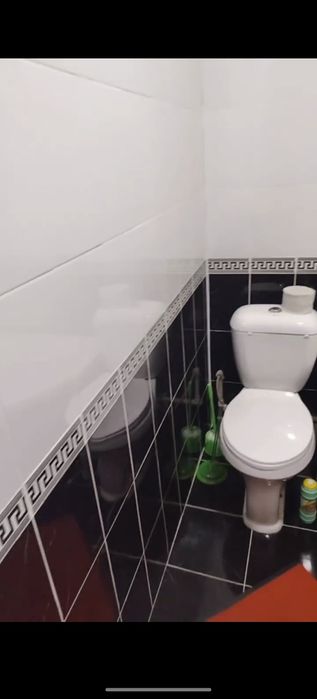 Kanechka dom 1-Etaj 1 xonali g'ishtli balkonli  padvali bilan beriladi