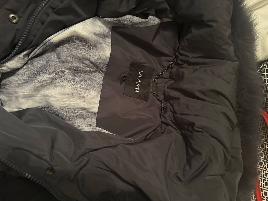 Продается Женское пальто и безрукавка, привезенные с Америки