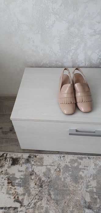 Продам итальянские сапоги, 36 р