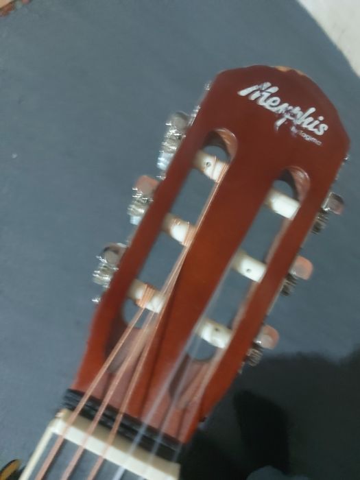 Gitara zor kami bor