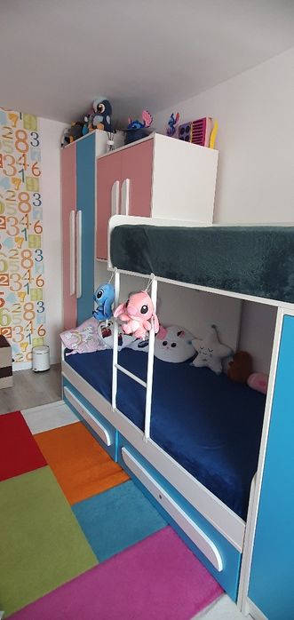 De vânzare, mobilier Karina în stare bună
