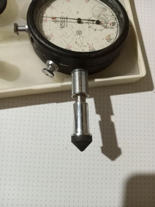 Продам измеритель давления