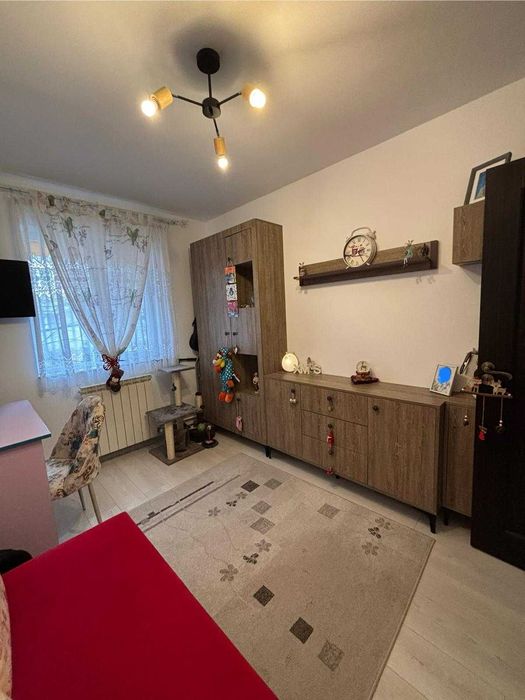 Proprietar- Vand apartament 3 camere semidecomandat, Tomis nord.