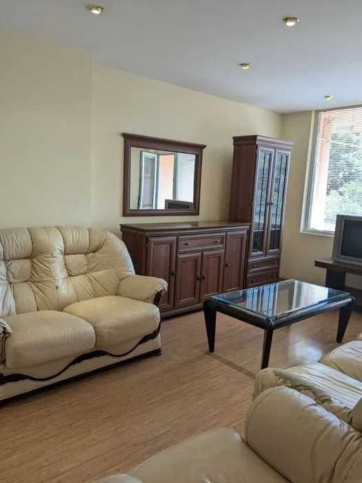 Многостаен Апартамент, кв. Кючук Париж, гр. Пловдив