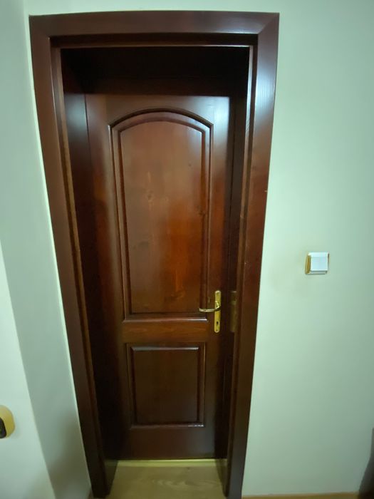 Интериорни врати