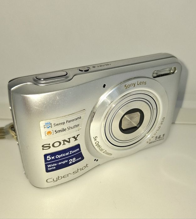 Sony Cyber-shot DSC-S5000 компактен дигитален фотоапарат