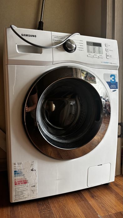 Продам б/у стиральную машинку Samsung